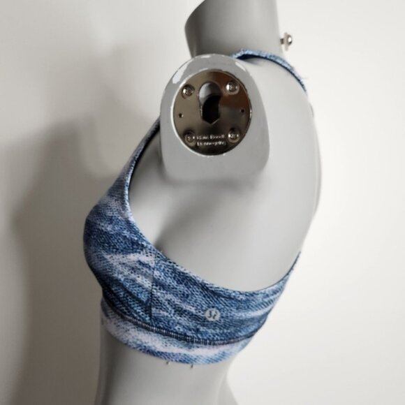 Lululemon Invigorate Bra Mesh in Scape Multi - Picture 8 of 11